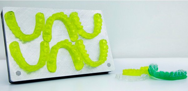 SLASH PLUS - компактный профессиональный 3D принтер для стоматологов 4.jpg
