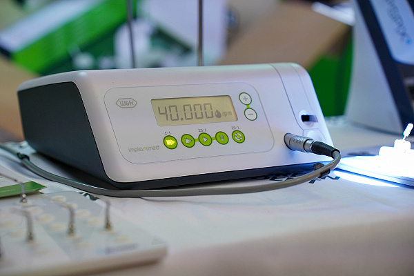 Джозеф Кан. Аурум 5-6 фев2.jpg