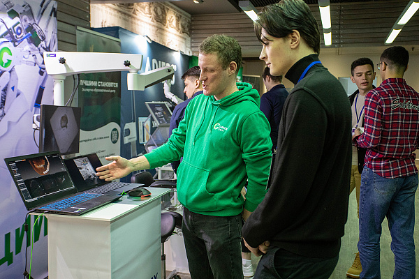 АМС в НиНо26.jpg