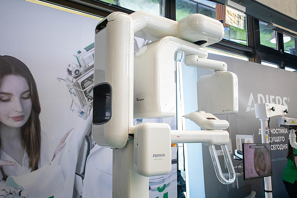 5 Имплантологический конгресс в Ялте13.jpg