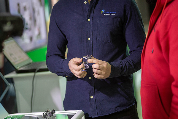 АМС в НиНо6.jpg