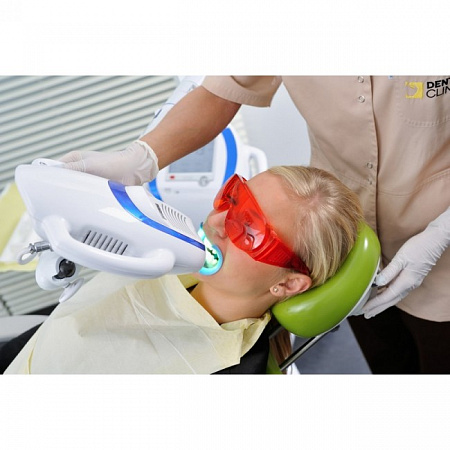 Beyond Polus Whitening Accelerator - мультифункциональная комплексная система для профессионального отбеливания зубов