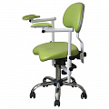 DealDent Scope-2D - стул врача-стоматолога с подлокотниками для работы с микроскопом