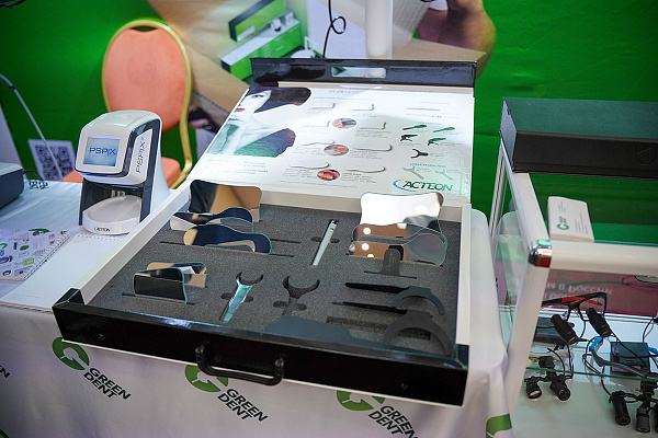 Джозеф Кан. Аурум 5-6 фев16.jpg