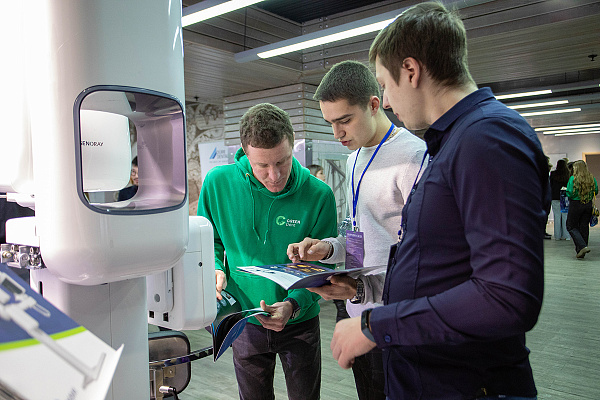 АМС в НиНо21.jpg