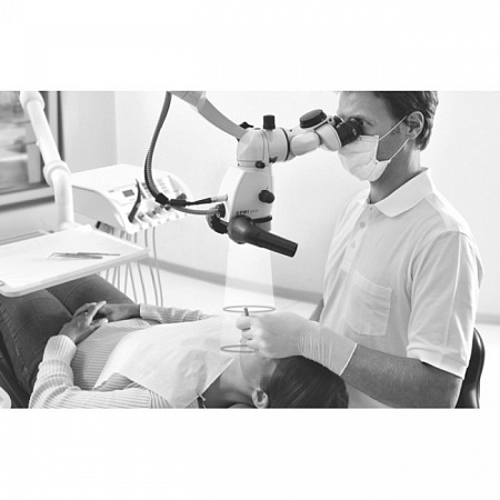 Carl Zeiss OPMI pico mora Professional - стоматологический операционный микроскоп в комплектации Professional